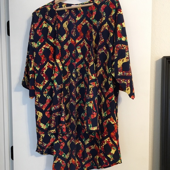 LuLaRoe Sweaters - LuLaRoe Lindsay multi color floral Small